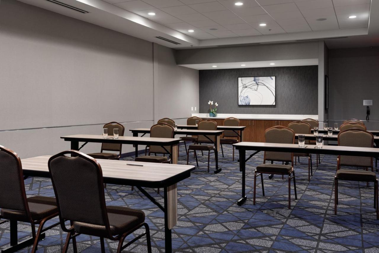 Courtyard By Marriott Richmond Scott'S Addition Exterior photo