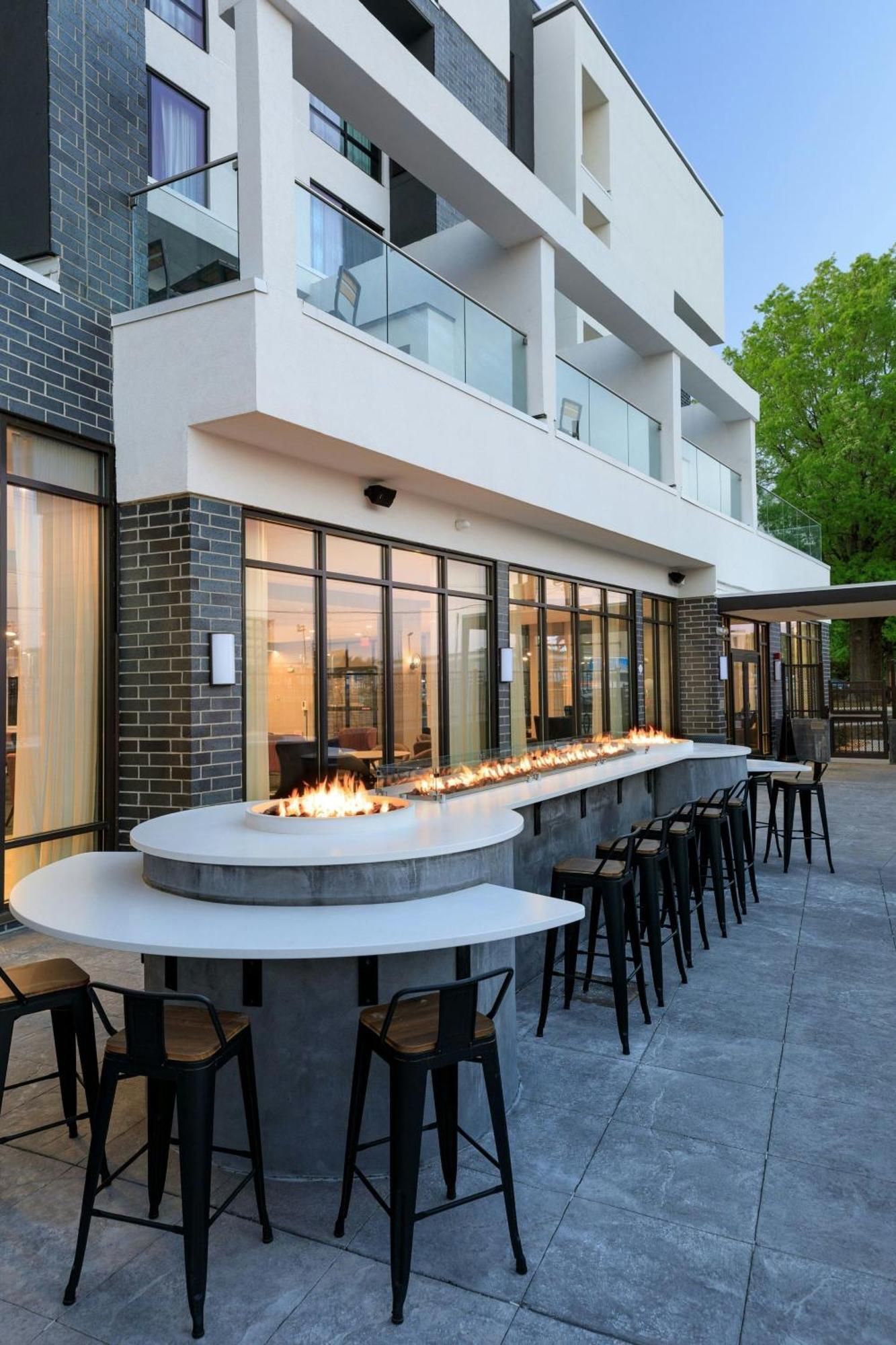 Courtyard By Marriott Richmond Scott'S Addition Exterior photo